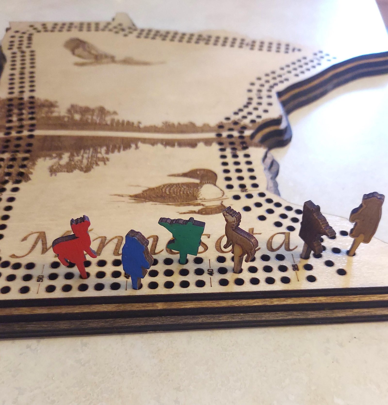 Minnesota cribbage board, laser cut wood in Minnesota shape, game board, and wall display and in one. Midwestern family game and gift - Image 2