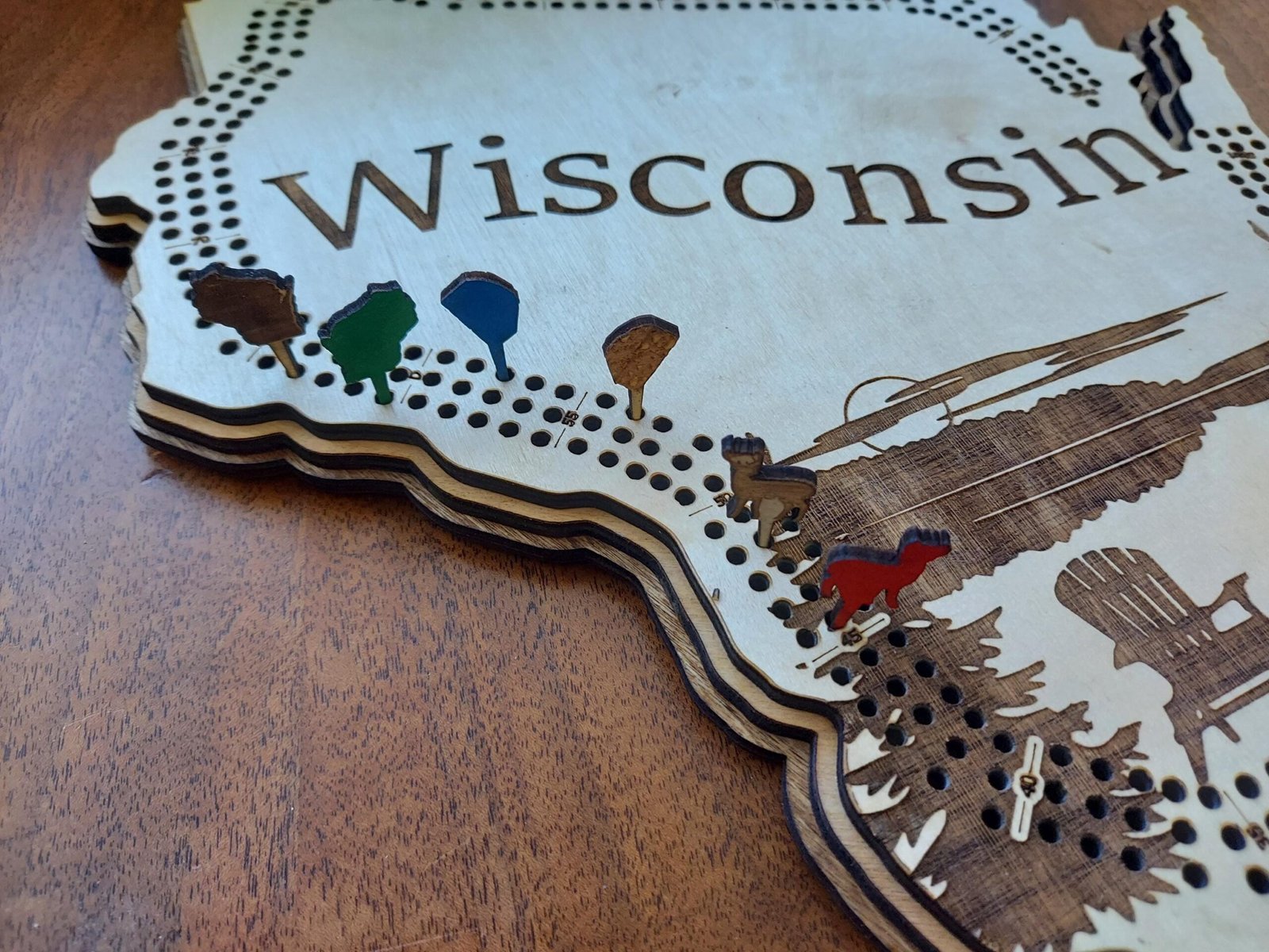 Wisconsin cribbage board, laser cut wood in Wisconsin shape, game board, and wall display and in one. Midwestern family game and gift. - Image 4